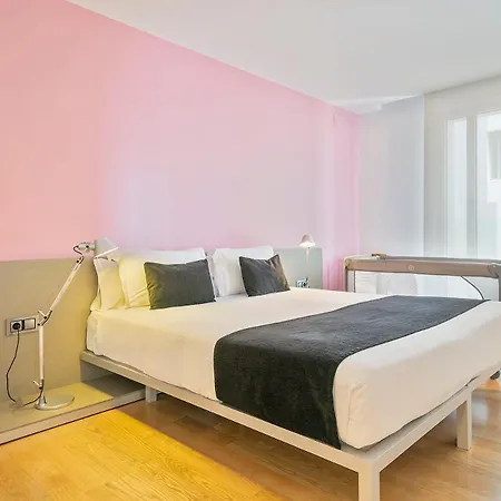 Lugaris Apartamento *