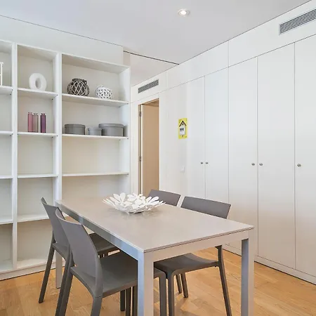 Lugaris Apartamento *